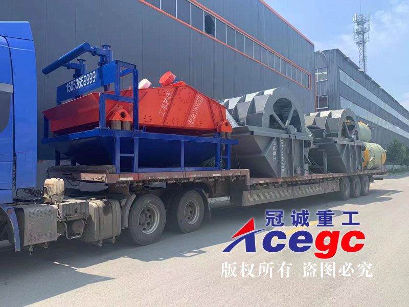 振動篩洗石機+輪斗洗砂機發貨現場 振動篩洗石機+輪斗洗砂機發貨現場